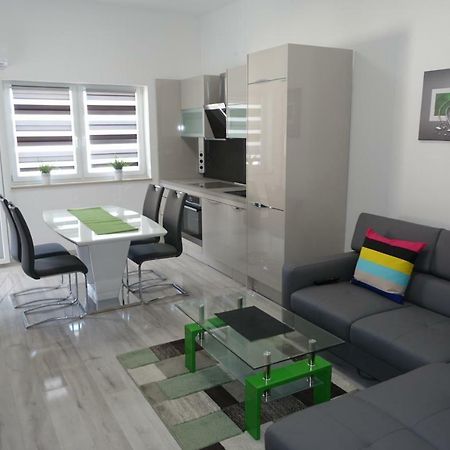 Apartments Silver Bol Dış mekan fotoğraf