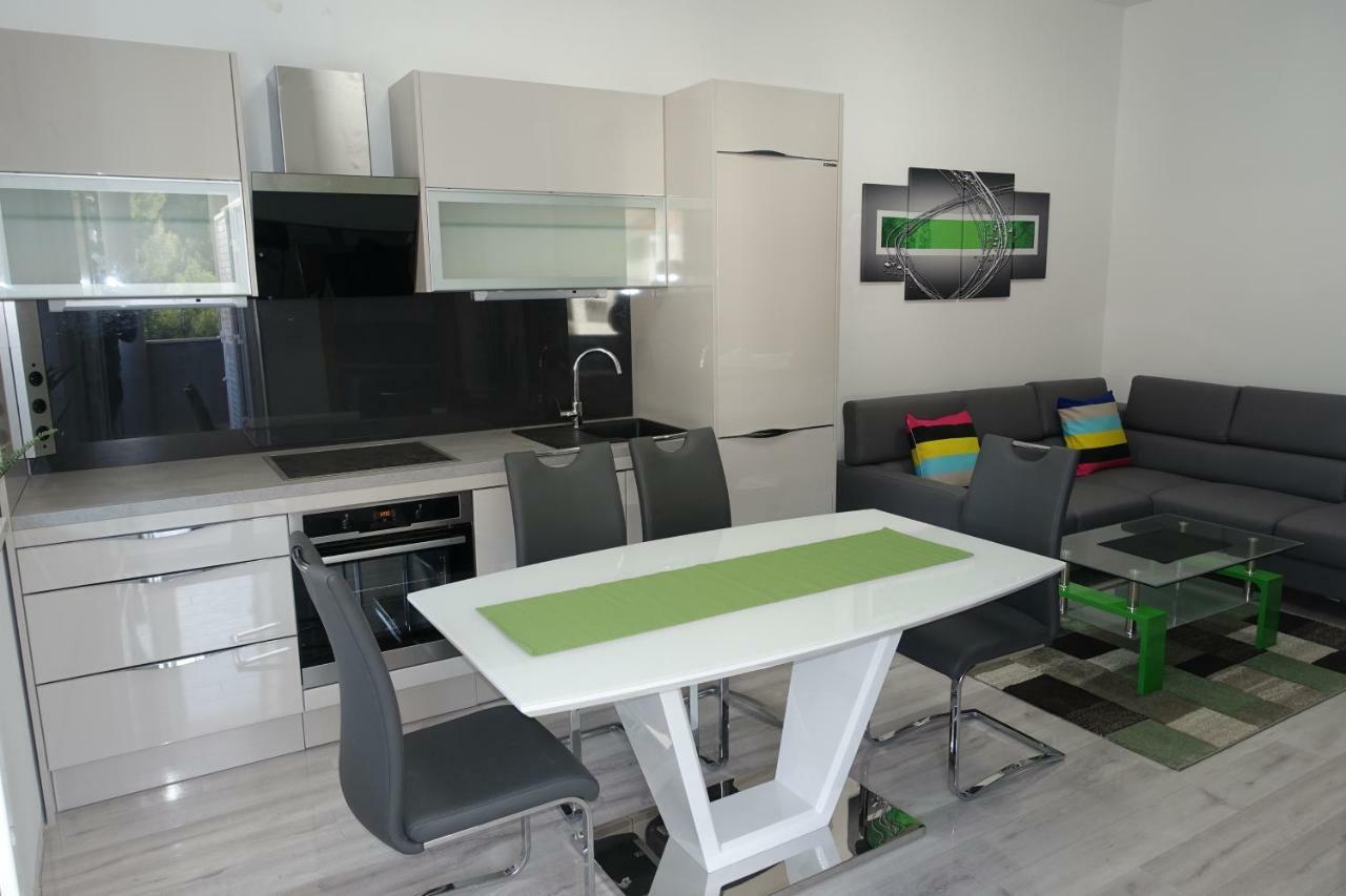 Apartments Silver Bol Dış mekan fotoğraf