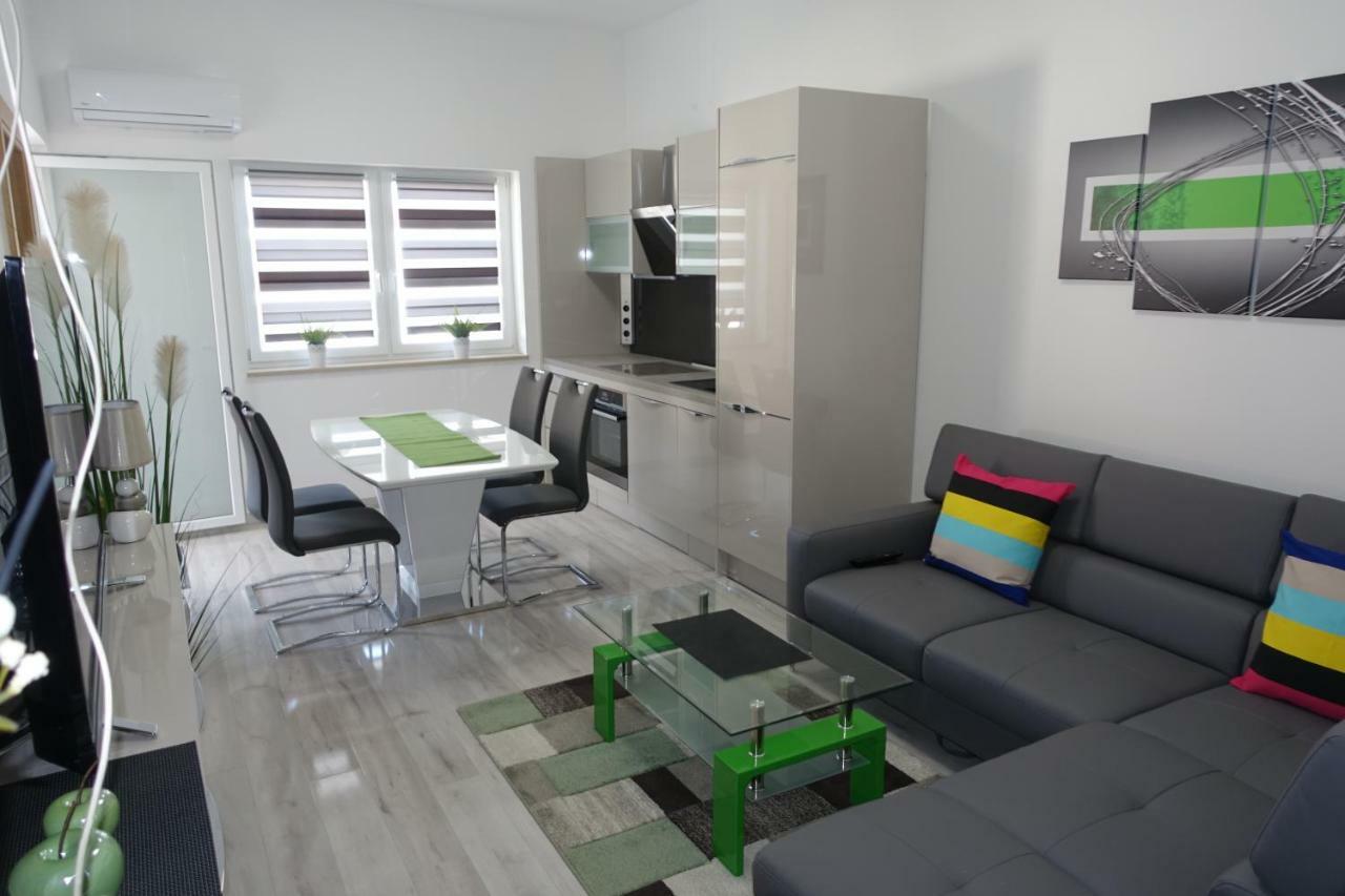 Apartments Silver Bol Dış mekan fotoğraf